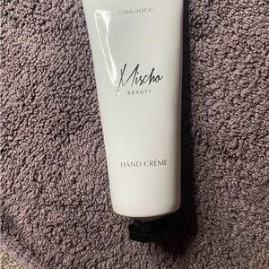 Mischo Beauty- Hand Creme..BRAND NEW-NEVER USED!..